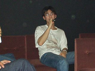 030412_16.jpg(13892 byte)